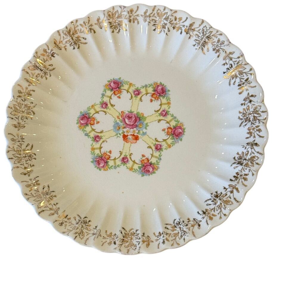 FRANKLINWARE Ivory Floral 22K Gold 9.25" Plate Made in USA 57X-264
